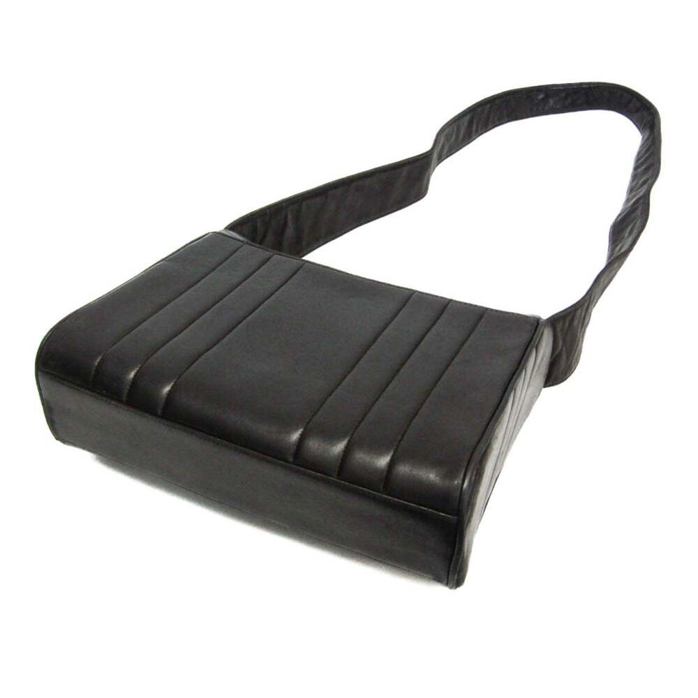 CHANEL Black Leather Shoulder Bag - Picture 2 of 16